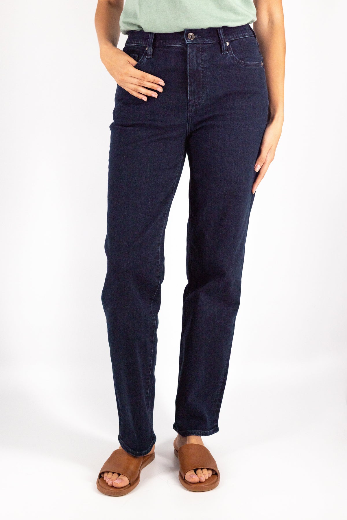 DEVIL-DOG® Women’s High Rise Straight Stretch Jeans – Hope Mills Dark Wash
