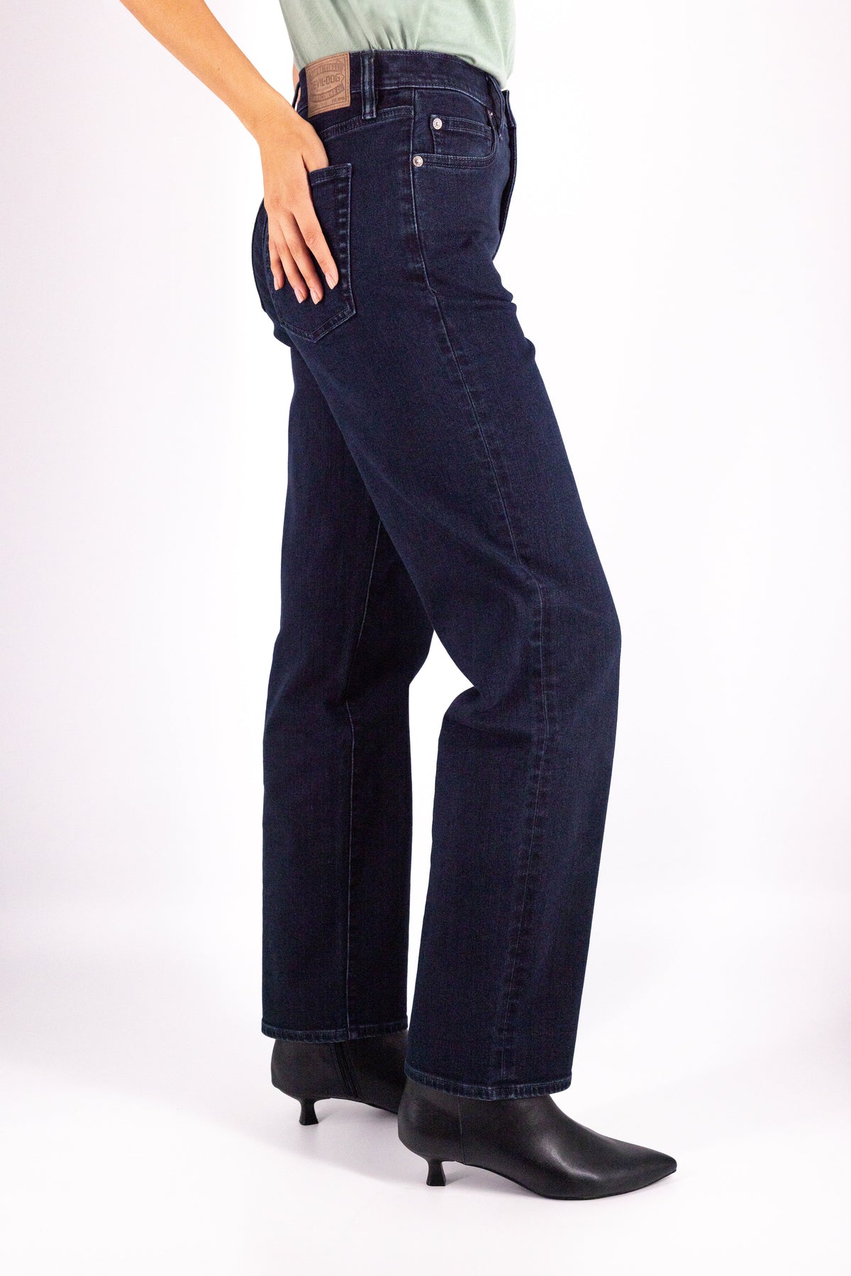 DEVIL-DOG® Women’s High Rise Straight Stretch Jeans – Hope Mills Dark Wash