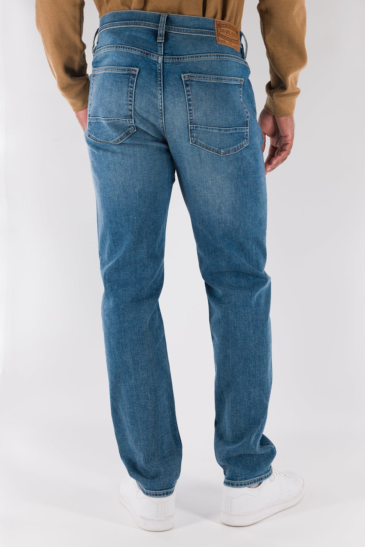 DEVIL-DOG® Athletic Fit Stretch Jeans – Swansboro Medium Light