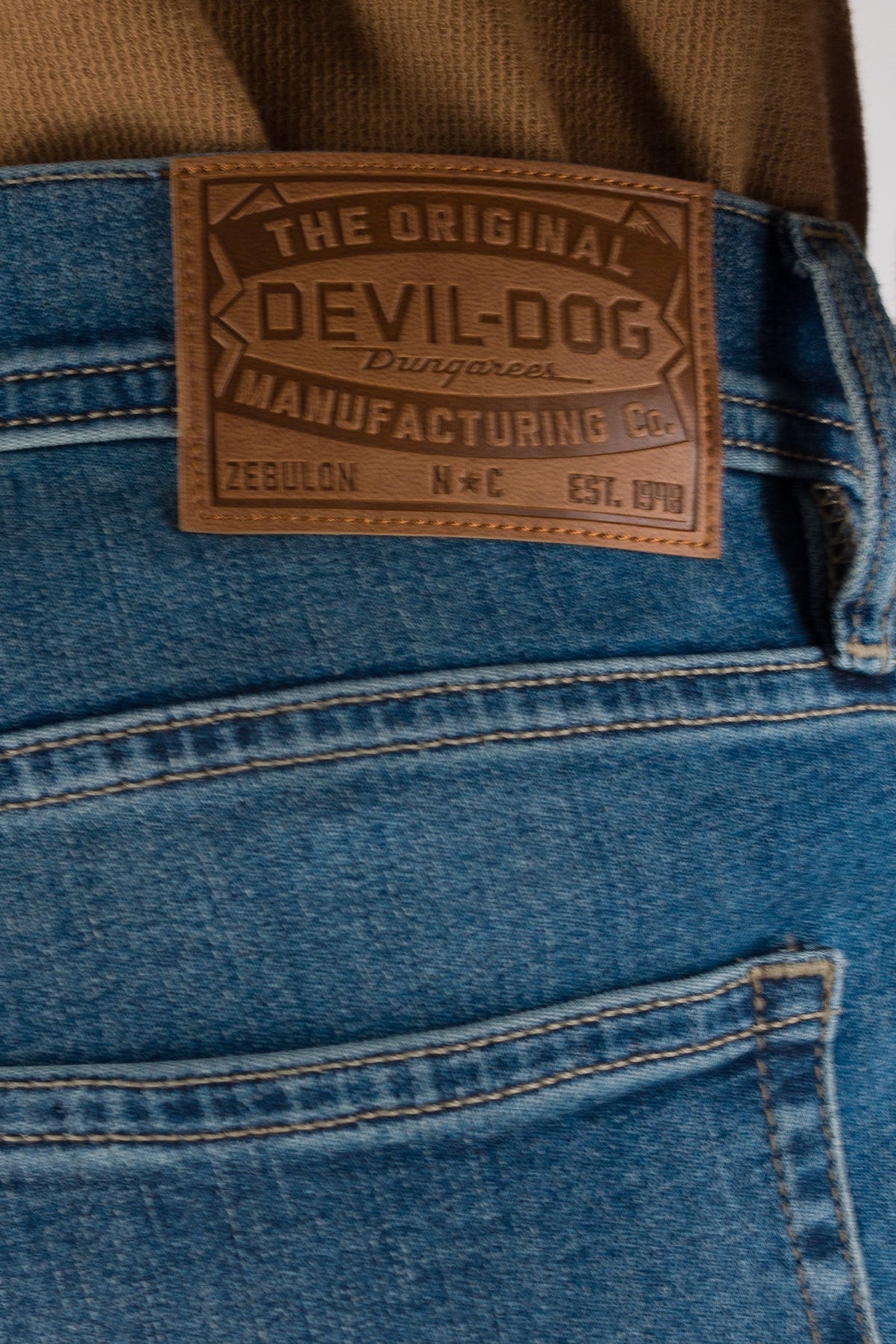 DEVIL-DOG® Athletic Fit Stretch Jeans – Swansboro Medium Light