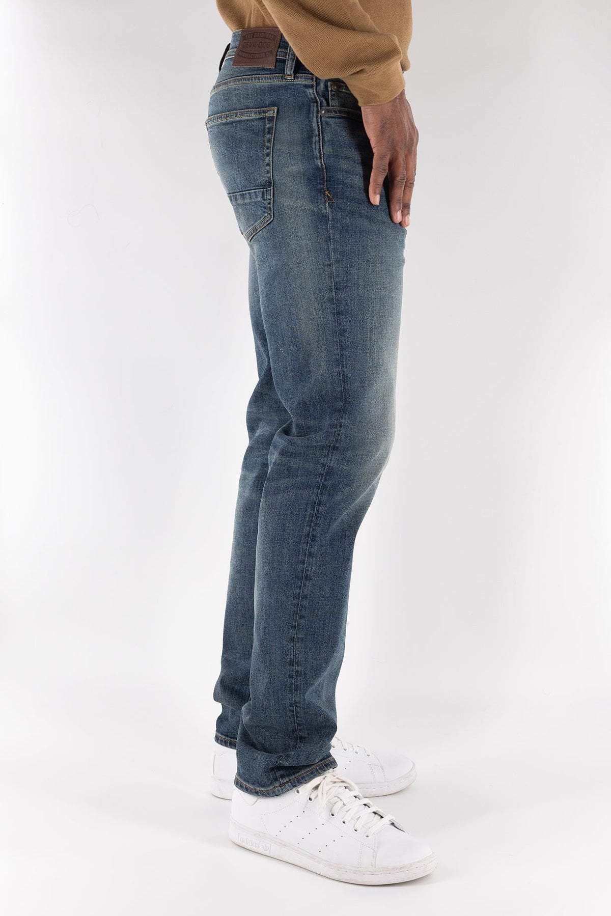 DEVIL-DOG® Athletic Fit Stretch Jeans – Highpoint Med/Dark Vintage