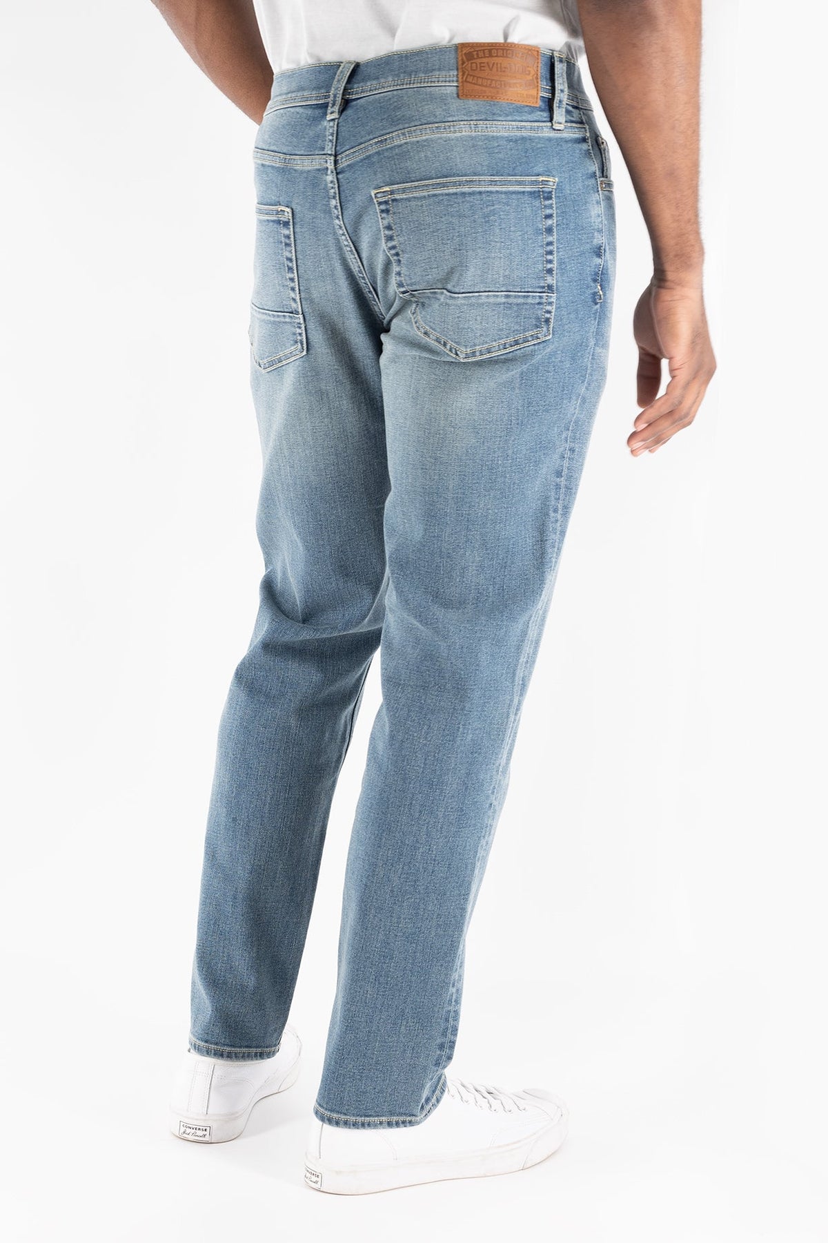 DEVIL-DOG® Athletic Fit Stretch Jeans – Oxford Light Wash