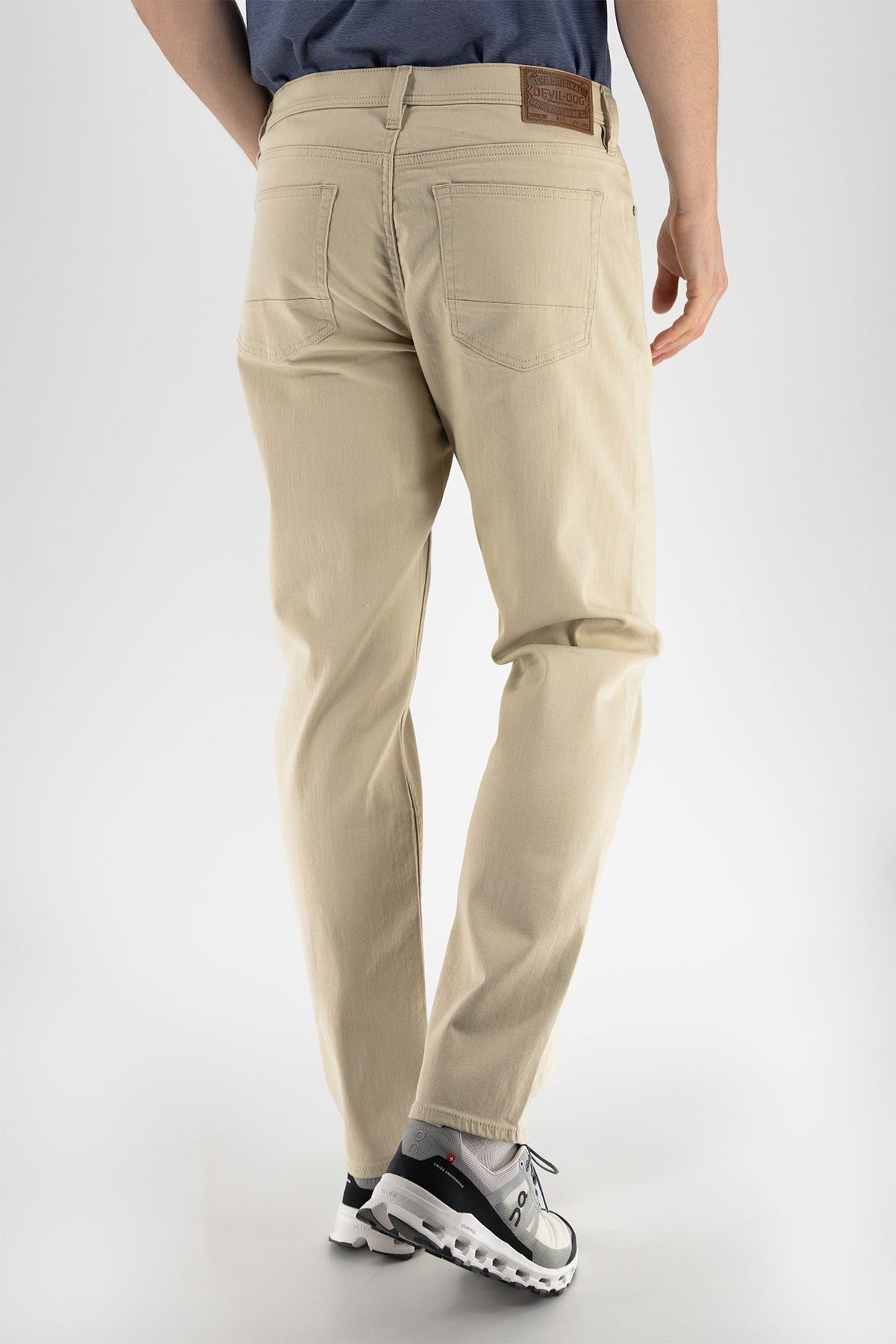 DEVIL-DOG® Athletic Fit Stretch Jeans – Brown Rice