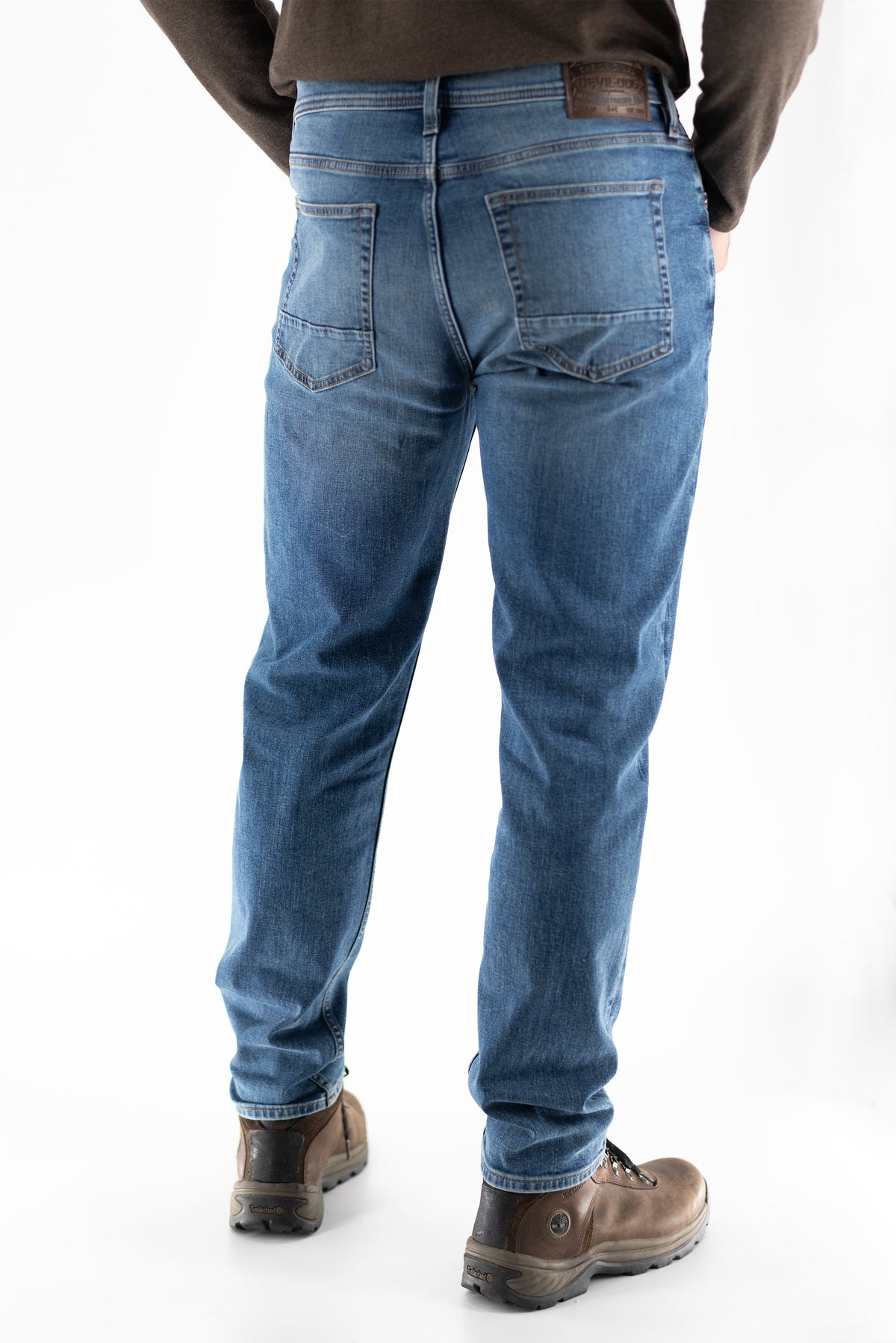 DEVIL-DOG® Athletic Fit Stretch Jeans – Falls Lake Clean Medium