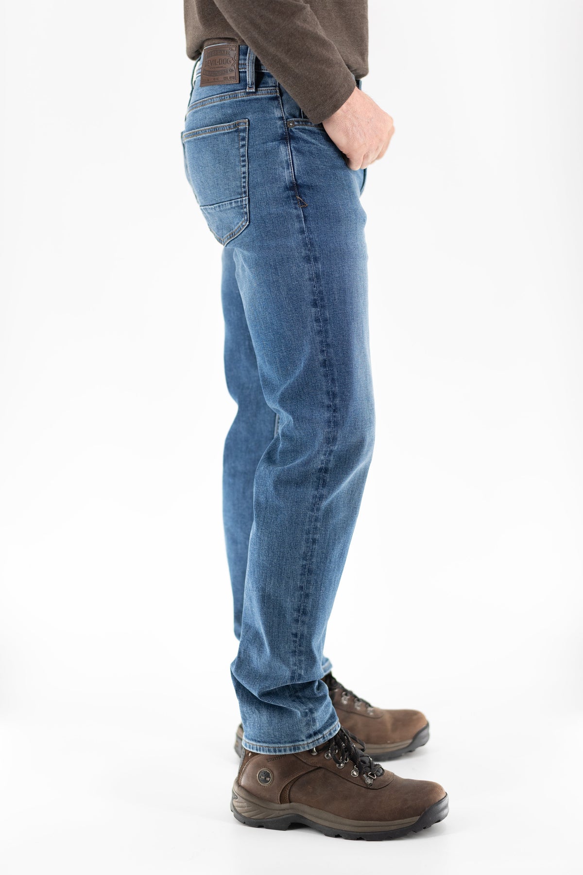 DEVIL-DOG® Athletic Fit Stretch Jeans – Falls Lake Clean Medium