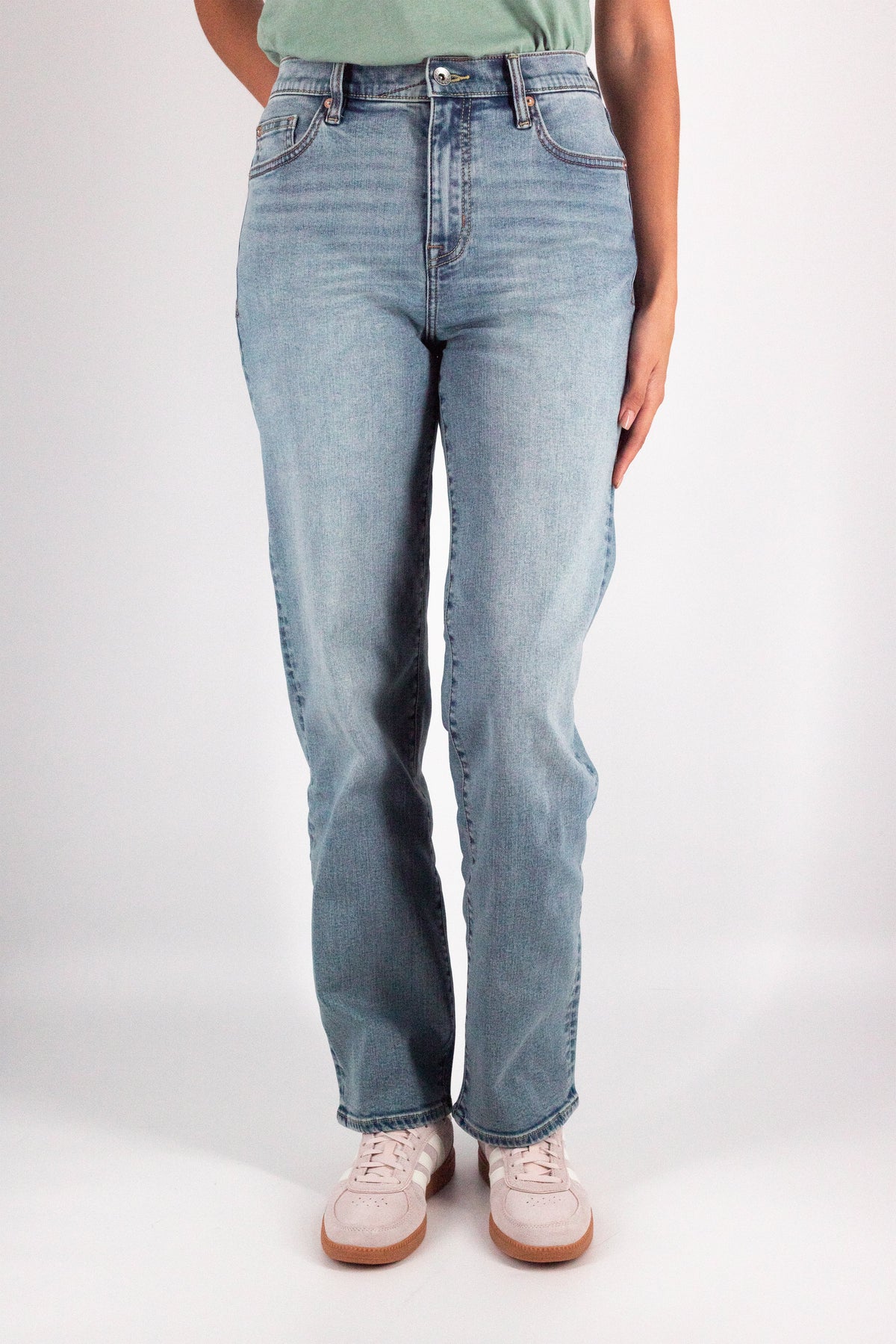 DEVIL-DOG women’s high rise straight stretch jeans in Holly Springs light wash featuring flattering comfort denim for everyday casual wear