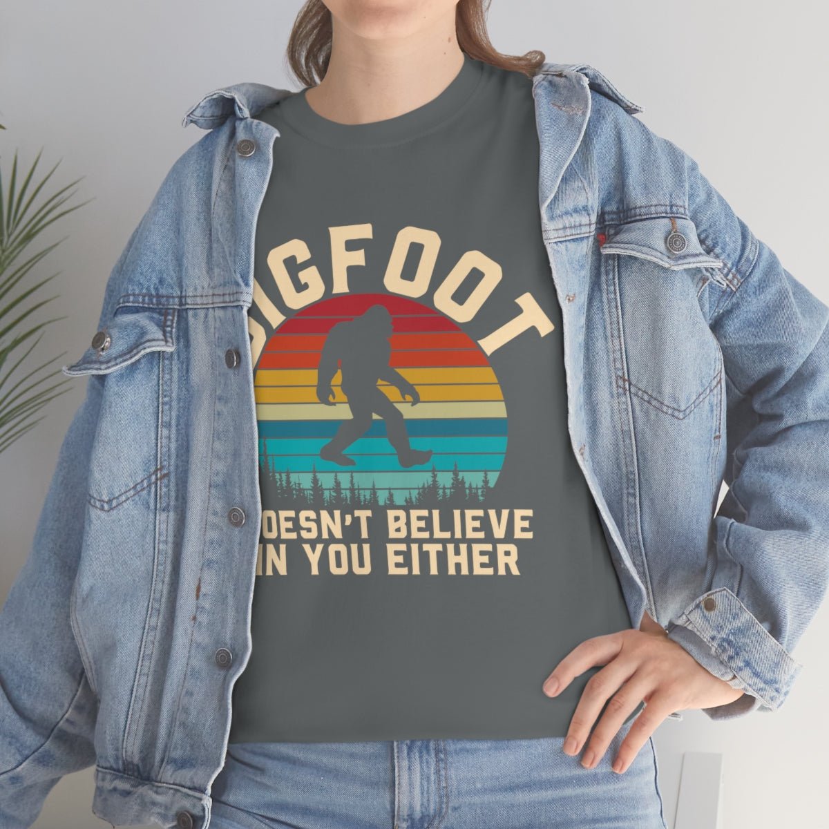 Bigfoot Doesn't Believe Men's Cotton Tee